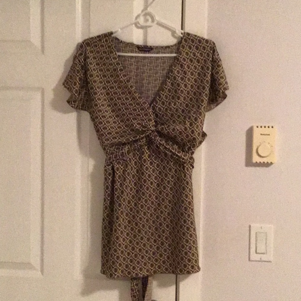 Penningtons tie back top